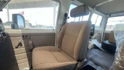 Toyota Land Cruiser 70 LC 78 HARDTOP 2.8L AT EXPORT ONLY - 2.8L DSL A/T-13