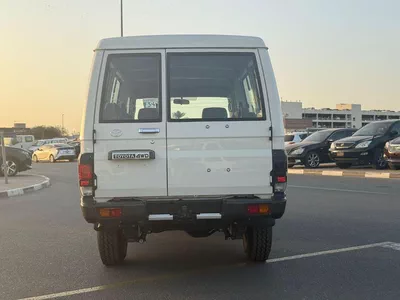Toyota Land Cruiser 70 LC 78 HARDTOP 2.8L AT EXPORT ONLY - 2.8L DSL A/T-5