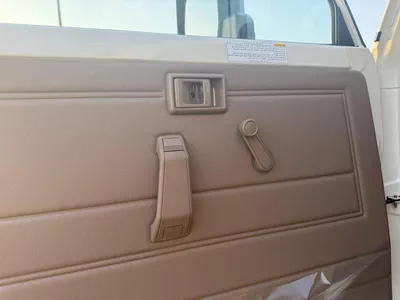 Toyota Land Cruiser 70 LC 78 HARDTOP 2.8L AT EXPORT ONLY - 2.8L DSL A/T-8