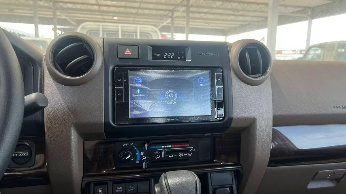 Toyota Land Cruiser 70 LC 78 HARDTOP 2.8L AT EXPORT ONLY - 2.8L DSL A/T-22-0