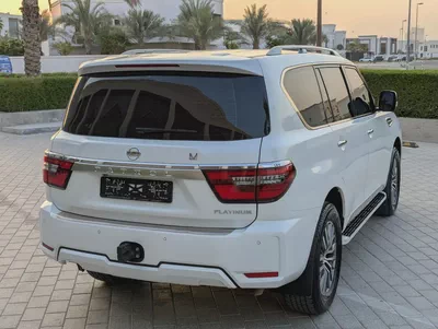 Nissan patrol platinum GCC specs V6 4.0L 2020 Interior and Exterior Excellent Condition-11