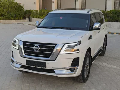 Nissan patrol platinum GCC specs V6 4.0L 2020 Interior and Exterior Excellent Condition-1
