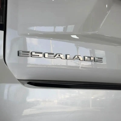 2024 Cadillac Escalade Premium Luxury-2