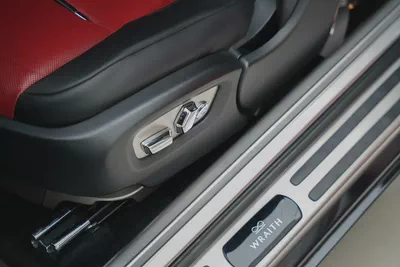 2018 ROLLS ROYCE WRAITH BLACK BADGE WITH WARRANTY AND SERVICE CONTRACT UNTIL 2027-14
