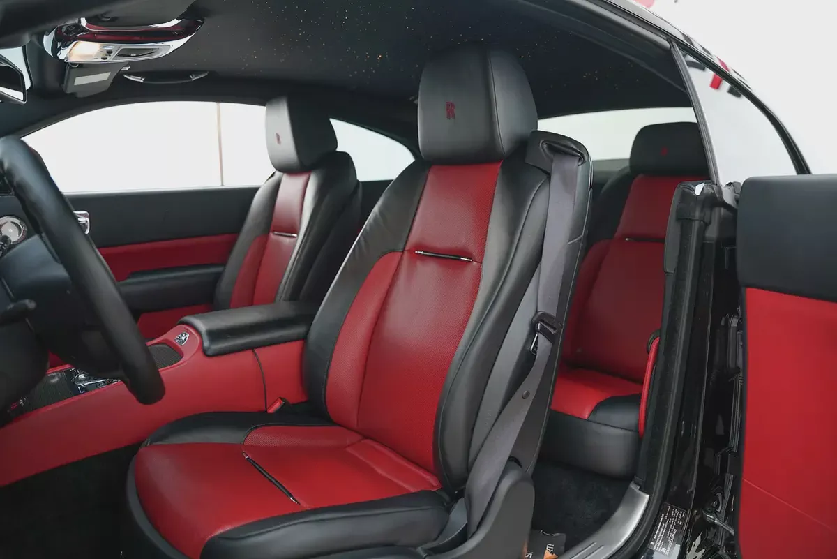 2018 ROLLS ROYCE WRAITH BLACK BADGE WITH WARRANTY AND SERVICE CONTRACT UNTIL 2027-9-9