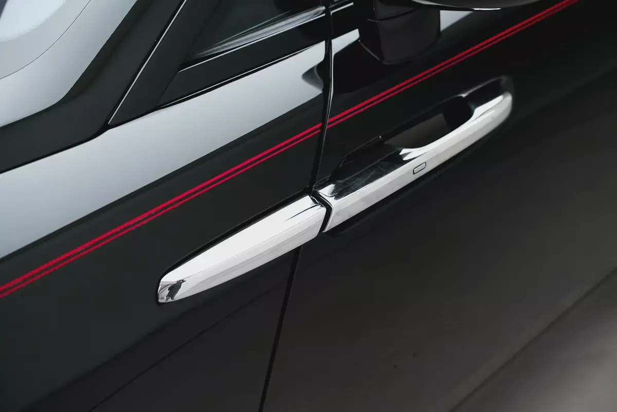 2018 ROLLS ROYCE WRAITH BLACK BADGE WITH WARRANTY AND SERVICE CONTRACT UNTIL 2027-16-16