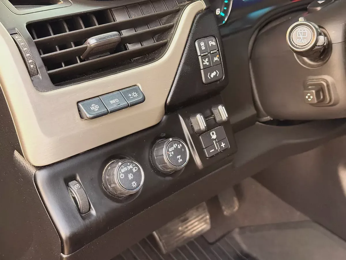 2020 GMC Yukon Denali | American Specs | Fully Loaded-14-14