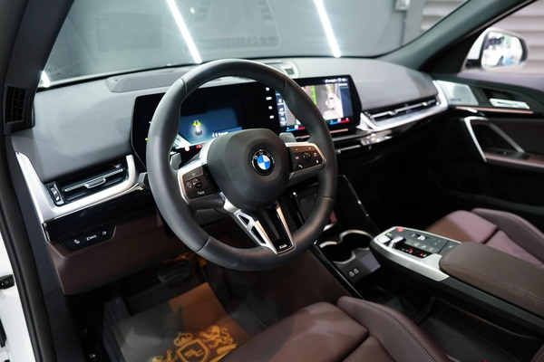 BMW X2 sDrive 18i 2025