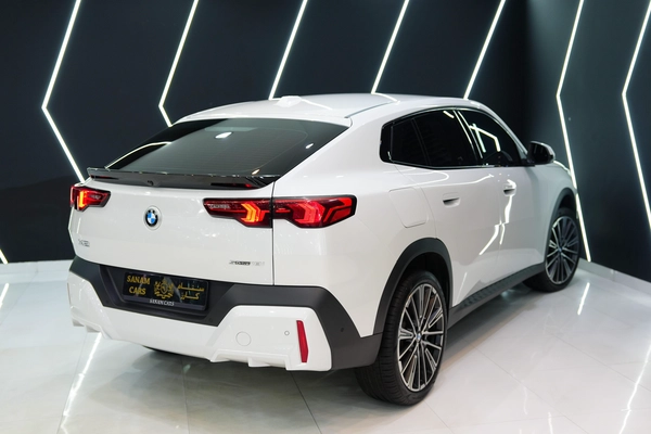 BMW X2 sDrive 18i 2025