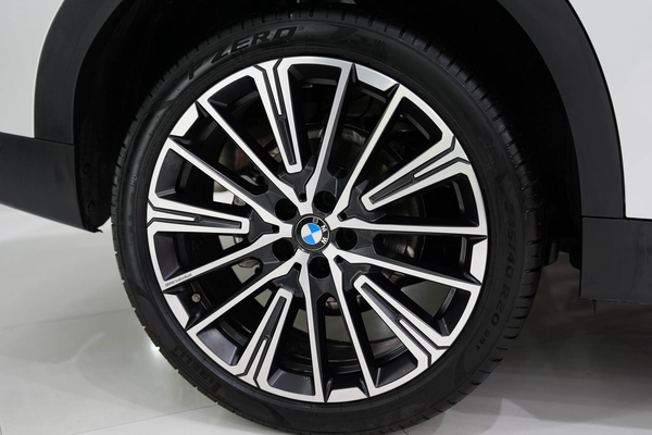 BMW X2 sDrive 18i 2025