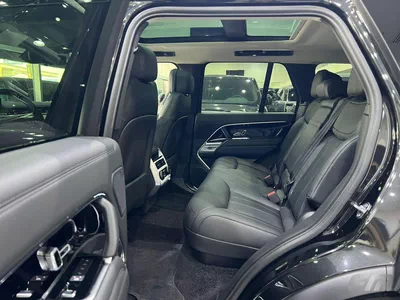 Land Rover Range Rover HSE P530-13