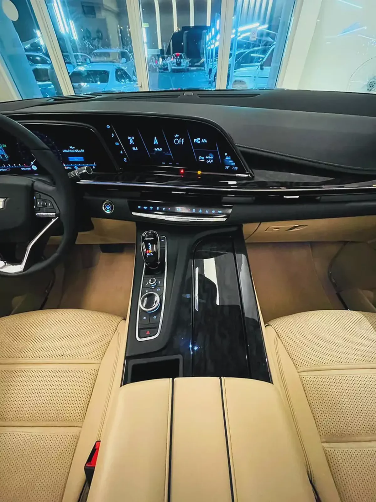 2021 Cadillac Escalade Platinum Luxury GCC Specs-11-11