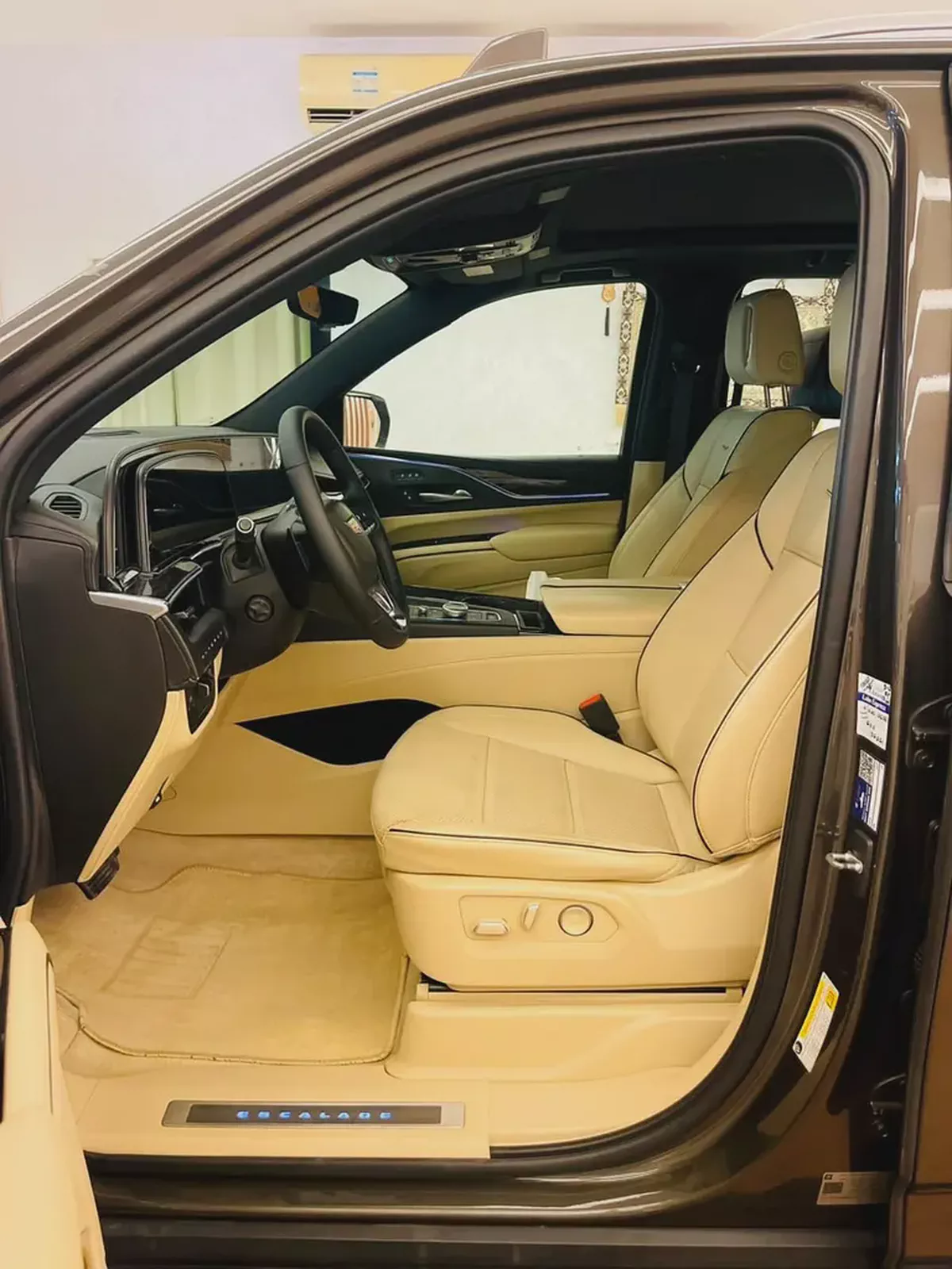 2021 Cadillac Escalade Platinum Luxury GCC Specs-13-13