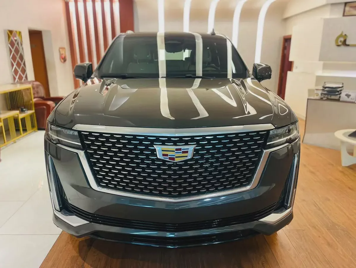 2021 Cadillac Escalade Platinum Luxury GCC Specs