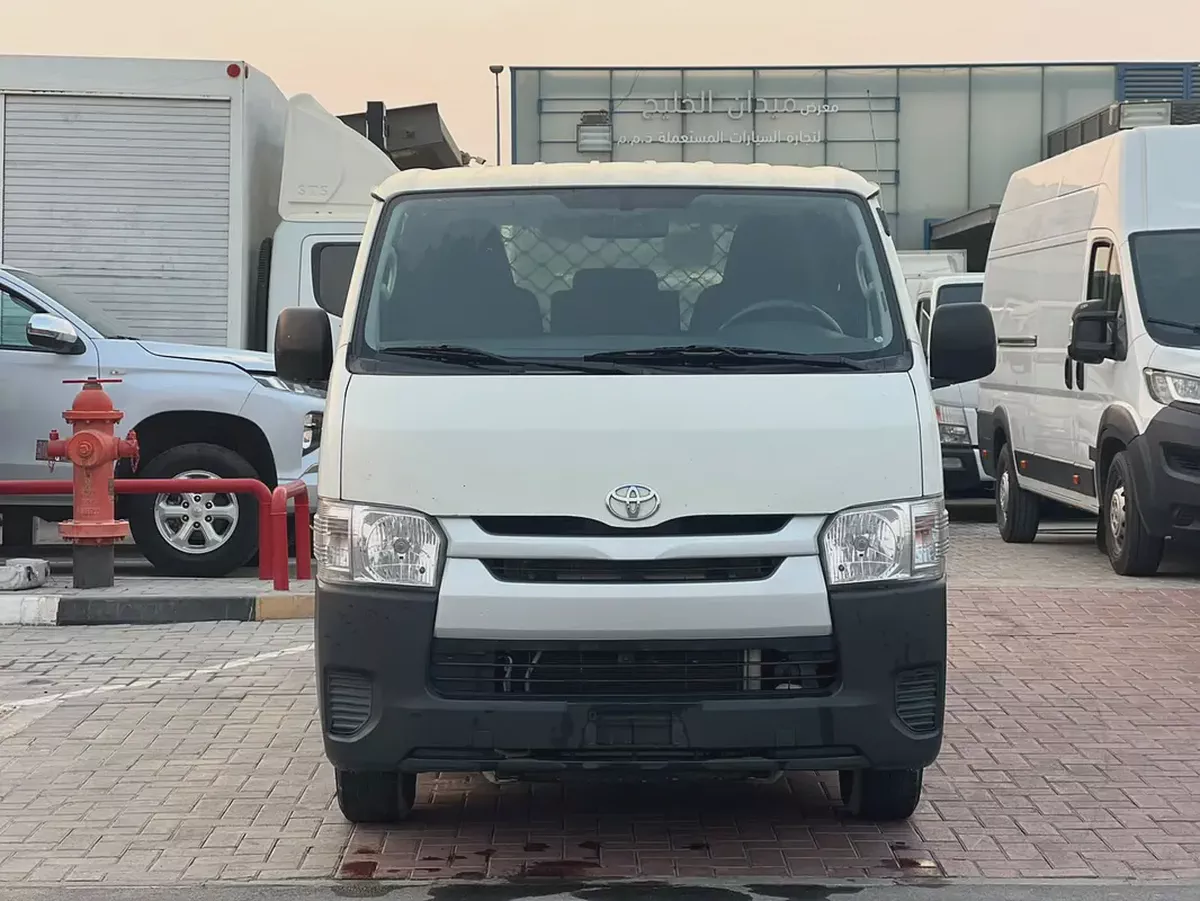 2022 Toyota Hiace | Van | Manual | GCC | Ref#1188-1-1
