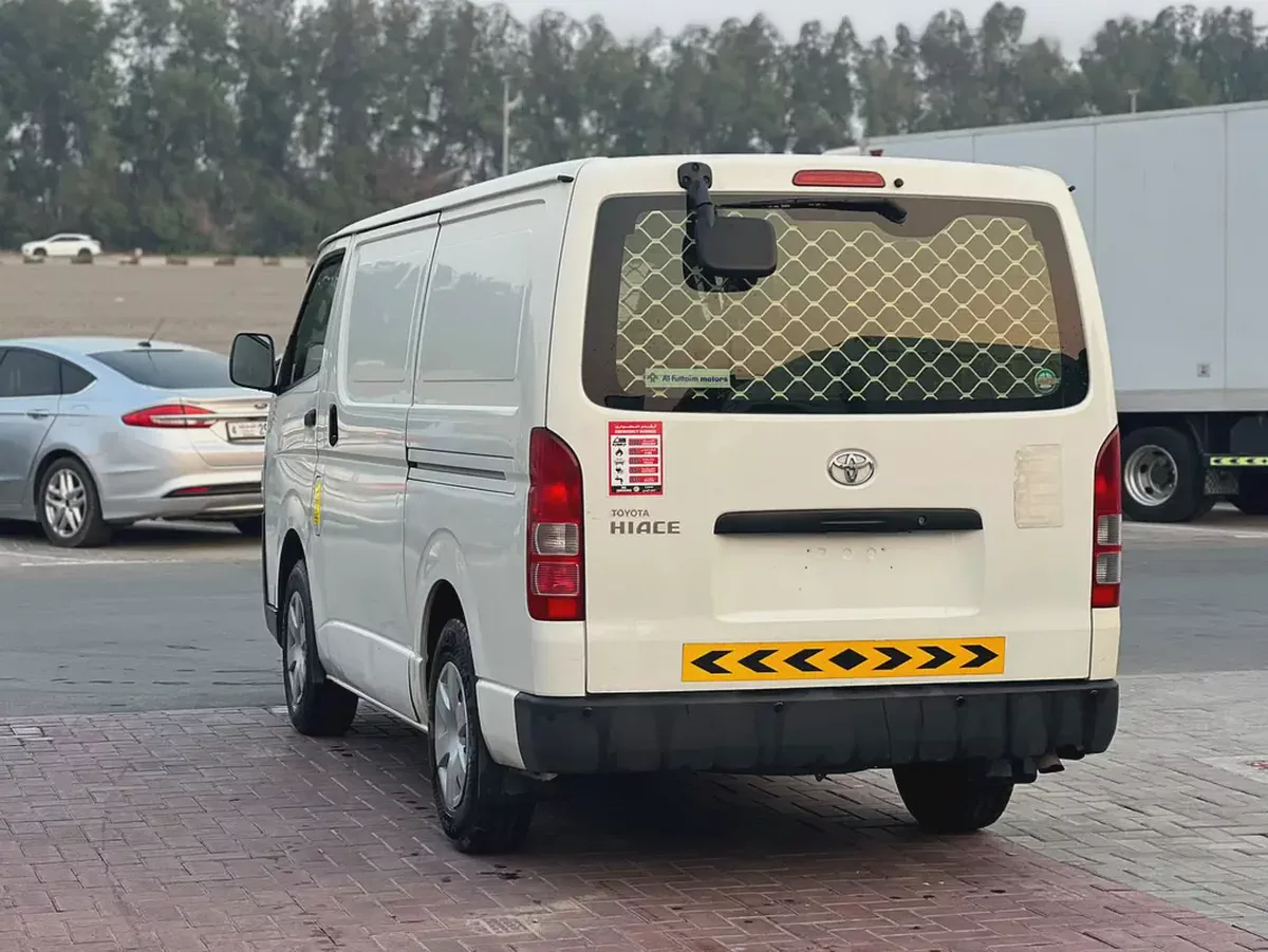 2022 Toyota Hiace | Van | Manual | GCC | Ref#1188-3-3