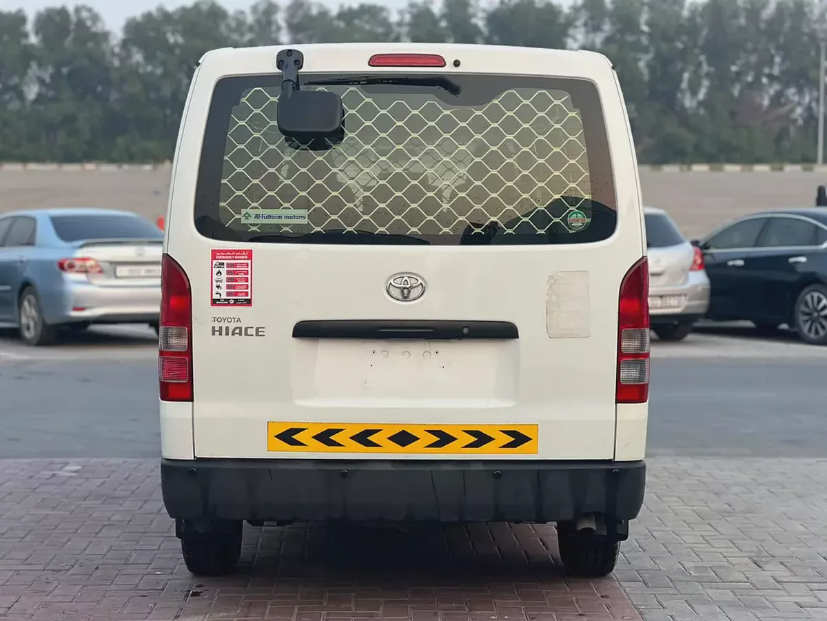 2022 Toyota Hiace | Van | Manual | GCC | Ref#1188-4-4