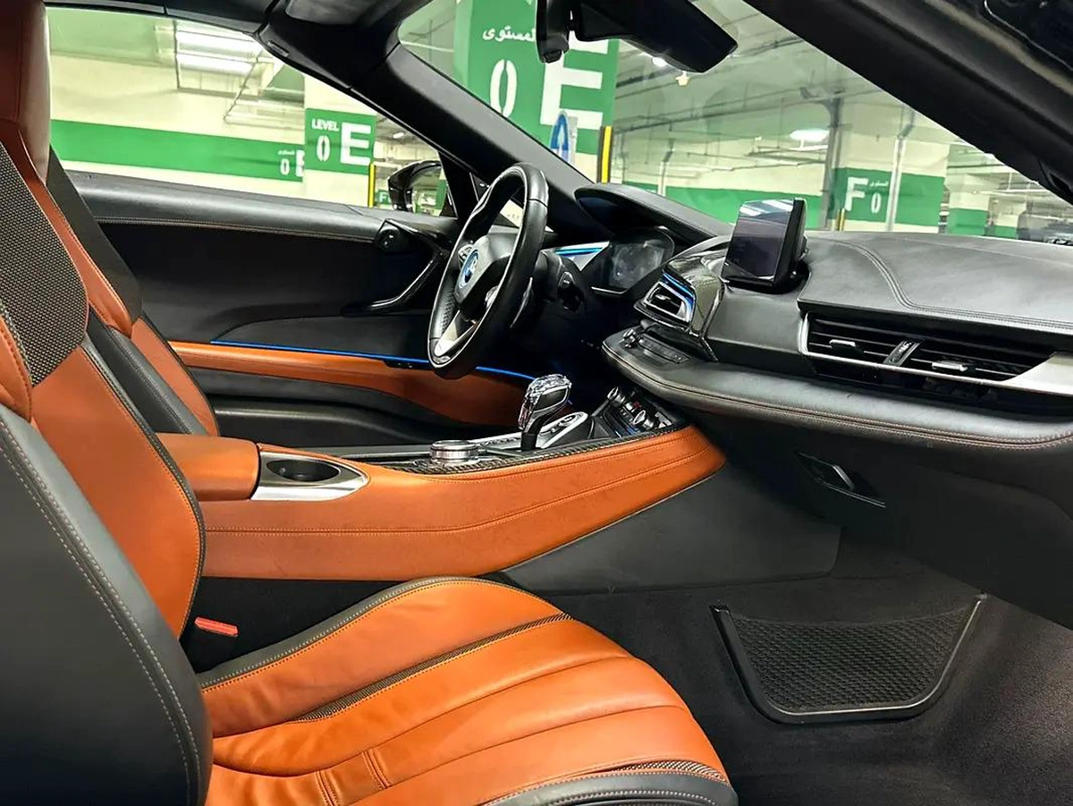 BMW i8 Spyder-16-16