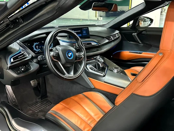 BMW i8 Spyder