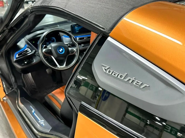 BMW i8 Spyder
