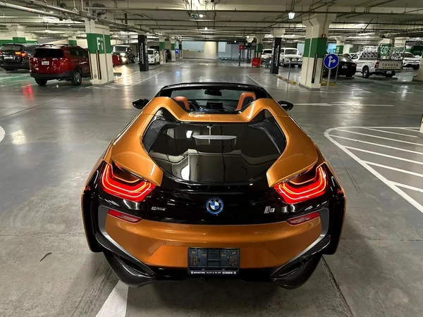 BMW i8 Spyder