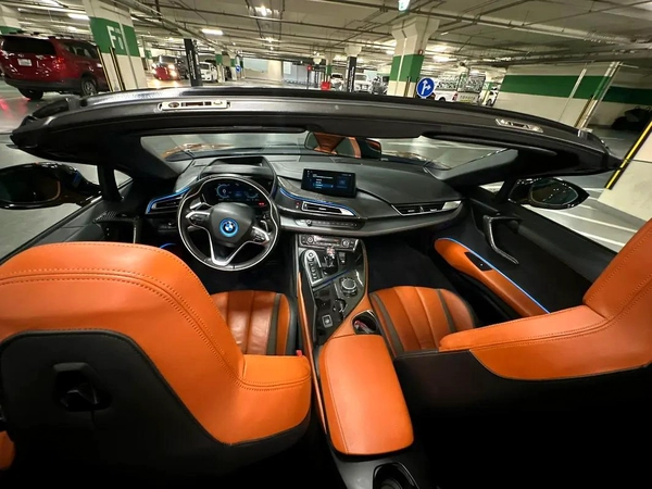 BMW i8 Spyder