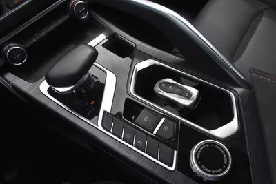GEELY TUGELLA 2025 | BLACK-3