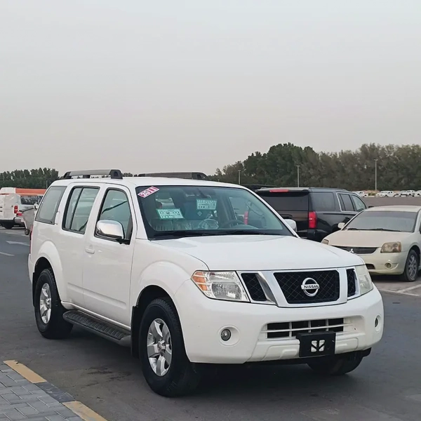 Nissan Pathfinder SV 2011 GCC Specs