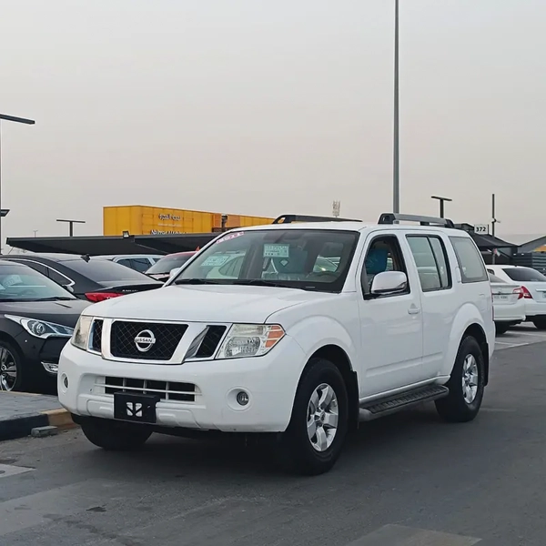 Nissan Pathfinder SV 2011 GCC Specs