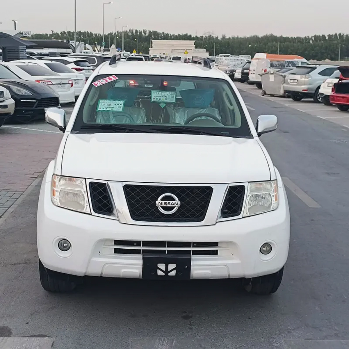Nissan Pathfinder SV 2011 GCC Specs-2-2