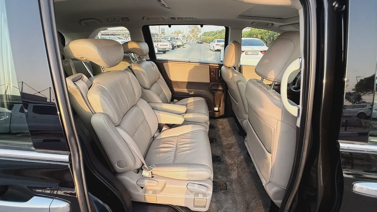 Honda Odyssey Full option v4 2016 GCC Specs,7 seater  family car-8-8