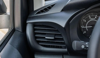 Toyota Hilux TOYOTA HILUX DC 2.4D MT 4X4 P.WINDOW MY2024– SILVER-2