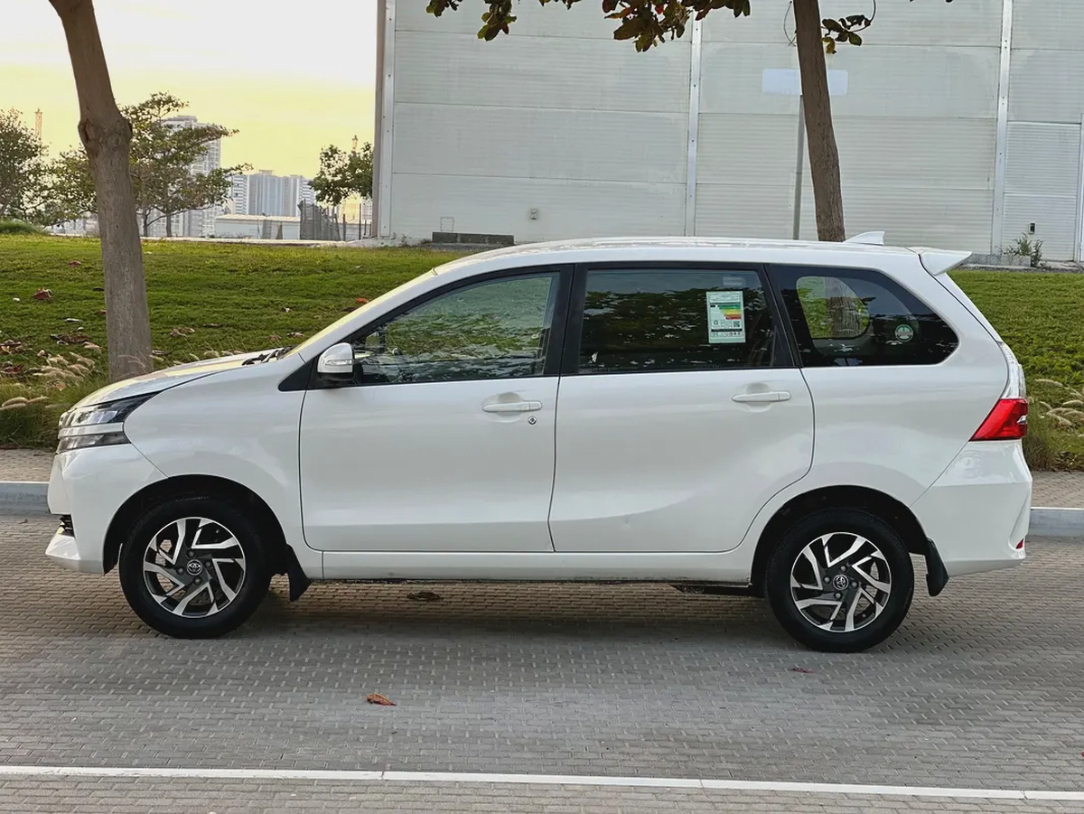 Toyota avanza 2020-4-4