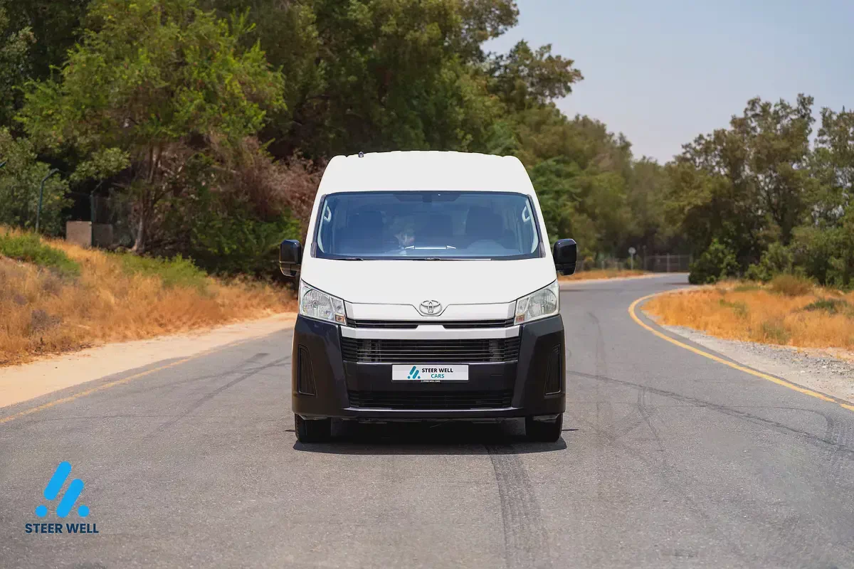 2020 Toyota Hiace GL H300  Manual 13-Seater Passenger Van | GCC Specs-1-1