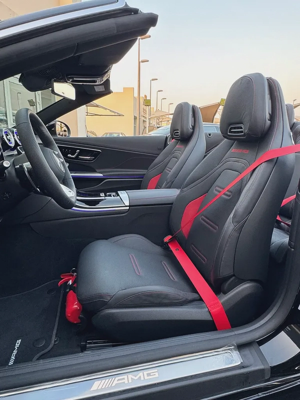 Mercedes Benz CLE 53 AMG 4matic convertible 2025 fully loaded