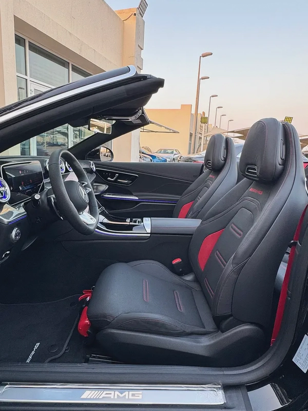 Mercedes Benz CLE 53 AMG 4matic convertible 2025 fully loaded