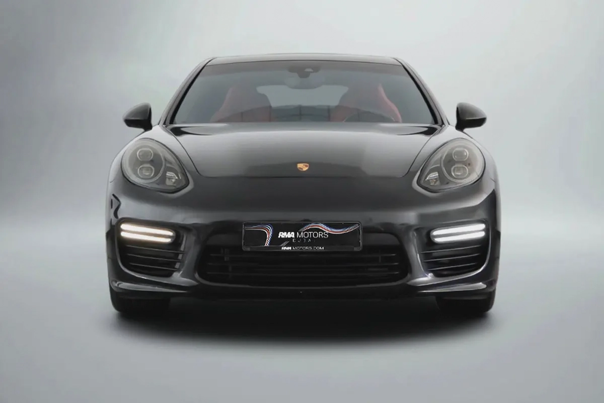 8,293 AED / 24 months | 0% DP | 2016 Porsche Panamera GTS / Porsche Warranty
