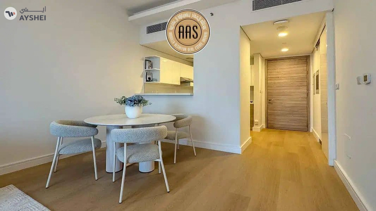 Luxurious 1-Bedroom | Burj Khalifa View | SOL Bay, Business Bay
