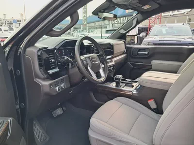 GMC Sierra Elevation GCC Specs Single Owner All Service History From Company Very Well Maintenaned-10