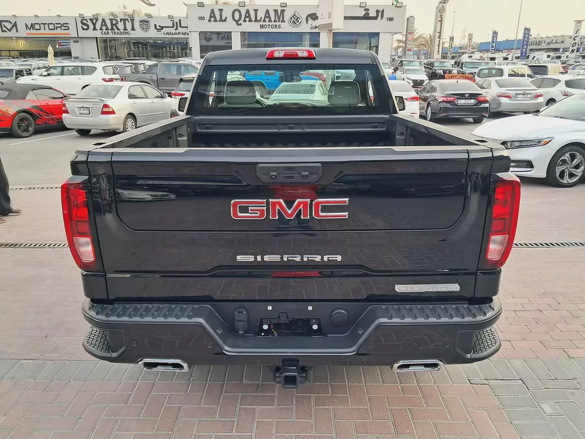 GMC Sierra Elevation GCC Specs Single Owner All Service History From Company Very Well Maintenaned-5-5