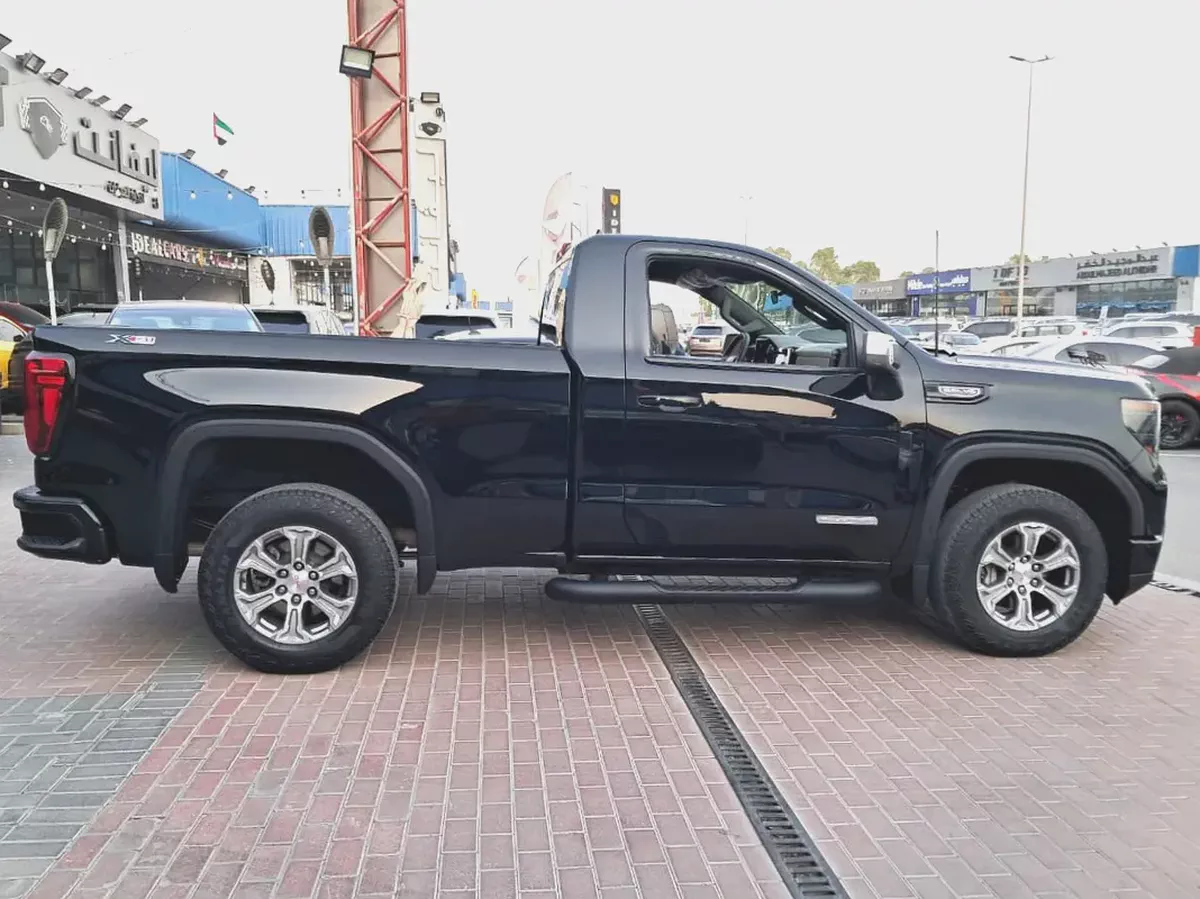 GMC Sierra Elevation GCC Specs Single Owner All Service History From Company Very Well Maintenaned-8-8