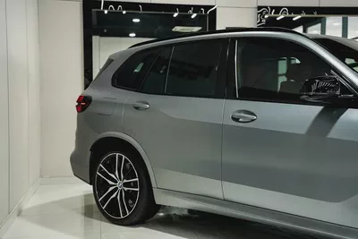 BMW X5 M60i 2025 GCC Specs - Brand New!-19
