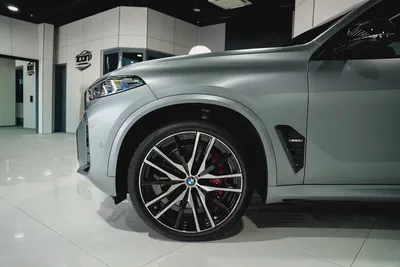 BMW X5 M60i 2025 GCC Specs - Brand New!-5