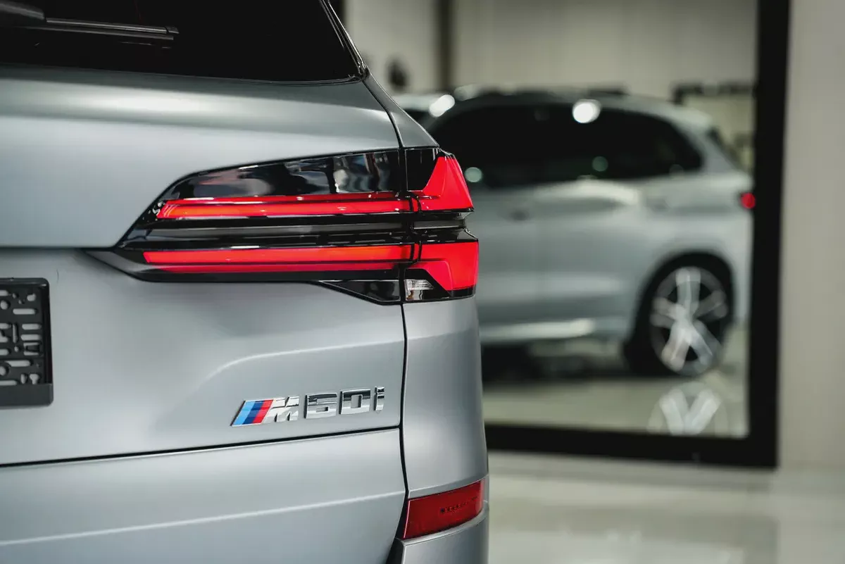 BMW X5 M60i 2025 GCC Specs - Brand New!-17-17