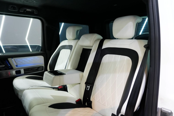 Mercedes-Benz G63 AMG Night Package 2025