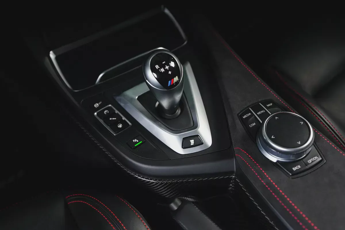 BMW M2 CS F87-Collectors Dream-The Only 1 In The UAE -Full Service-AGMC File Open-Mint Condition-13-13