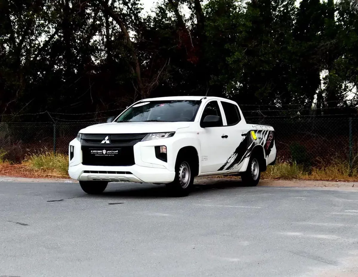 Mitsubishi L200 GL Diesel | 2.5 L | | GCC | Accident-Free | In Excellent Condition | 722 P.M-2-0