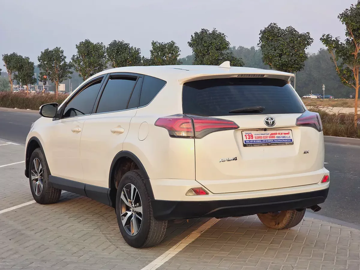 Toyota RAV4 EX 2018 GCC Specs-4-4