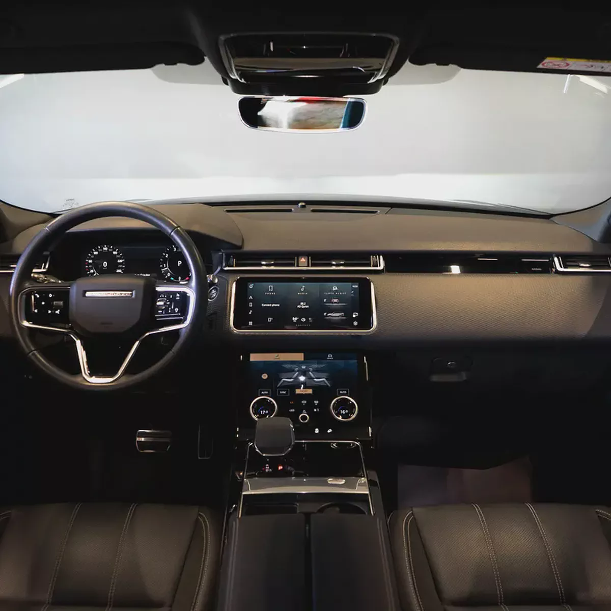 AED 3,161 pm • 0% Downpayment • Range Rover Velar P250 S  • 1 Year Warranty-10-10