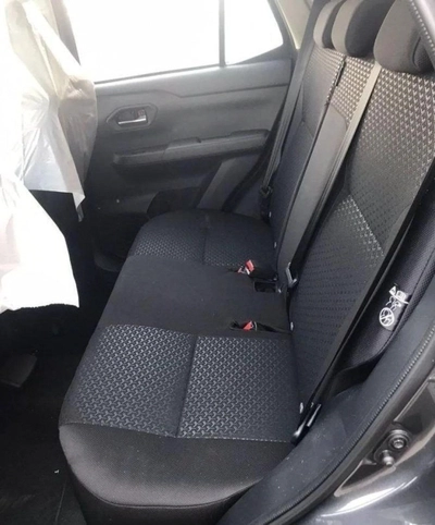 TOYOTA RAIZE 1.0L FWD CUV ZETRO KM-6